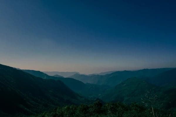 Exploring the Abode of Clouds: Your 2026 Essential Safety Guide to Meghalaya